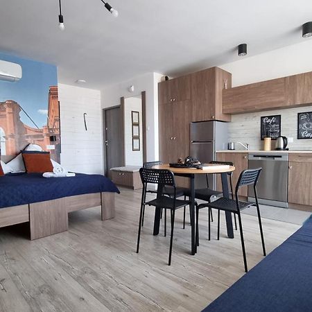 Q Apart Coral - Studio, Manufaktura, Parking Gratis, Tv Max, Fv, Gwarancja Zadowolenia Apartman Łódź Kültér fotó