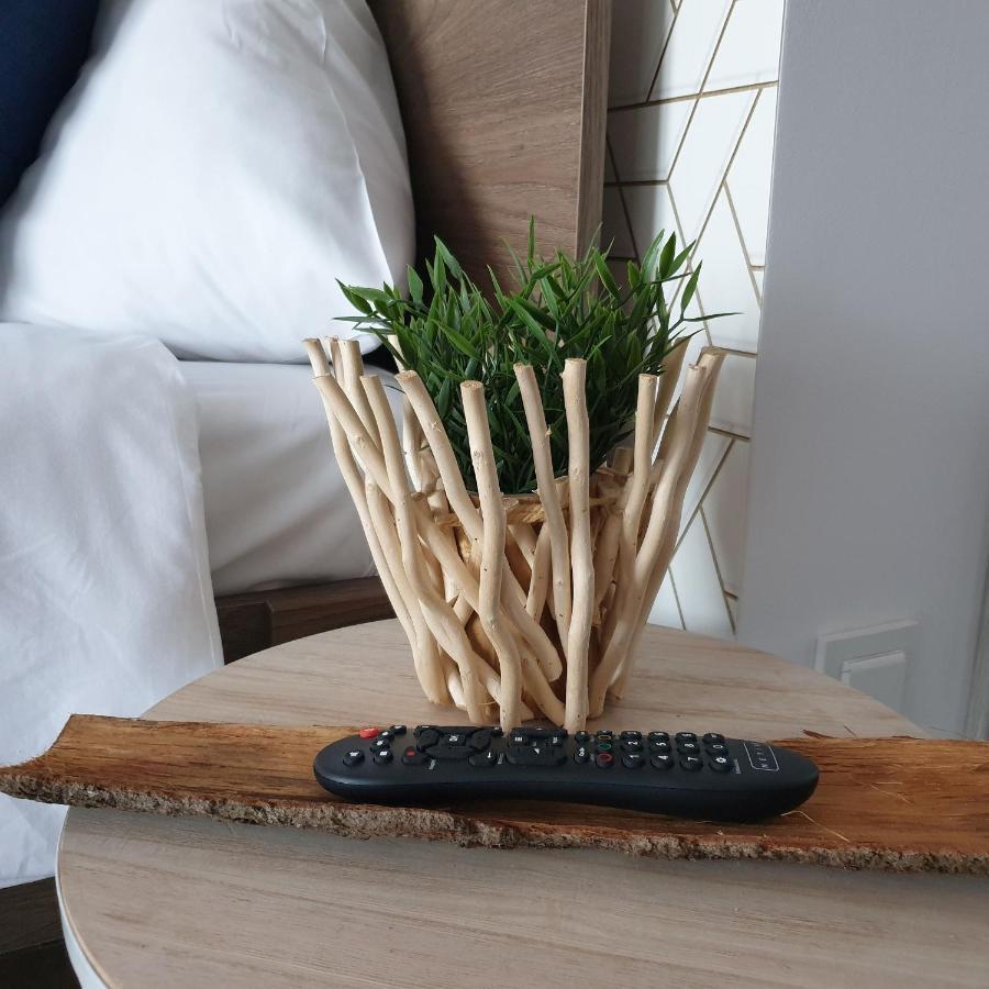 Q Apart Coral - Studio, Manufaktura, Parking Gratis, Tv Max, Fv, Gwarancja Zadowolenia Apartman Łódź Kültér fotó