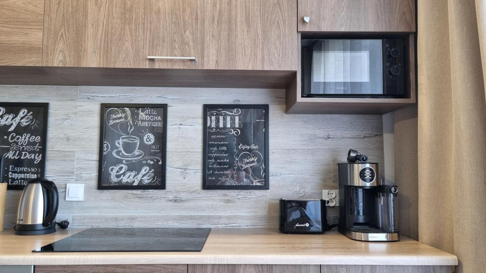 Q Apart Coral - Studio, Manufaktura, Parking Gratis, Tv Max, Fv, Gwarancja Zadowolenia Apartman Łódź Kültér fotó